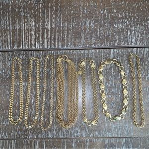 Big BundleVintage Liz Claiborne & Monet Gold Necklaces